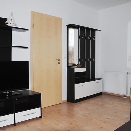 Appartementanlage-Ferienwohnungen Weisse Moewe 사스니츠 외부 사진