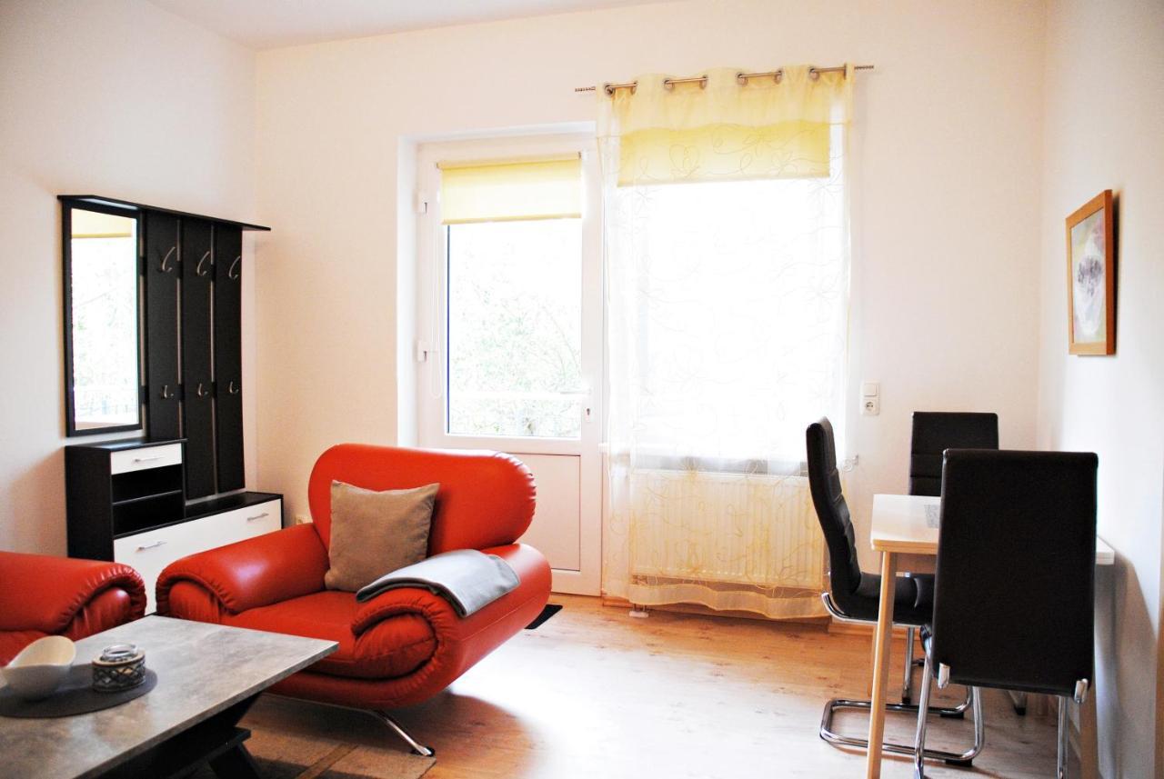 Appartementanlage-Ferienwohnungen Weisse Moewe 사스니츠 외부 사진