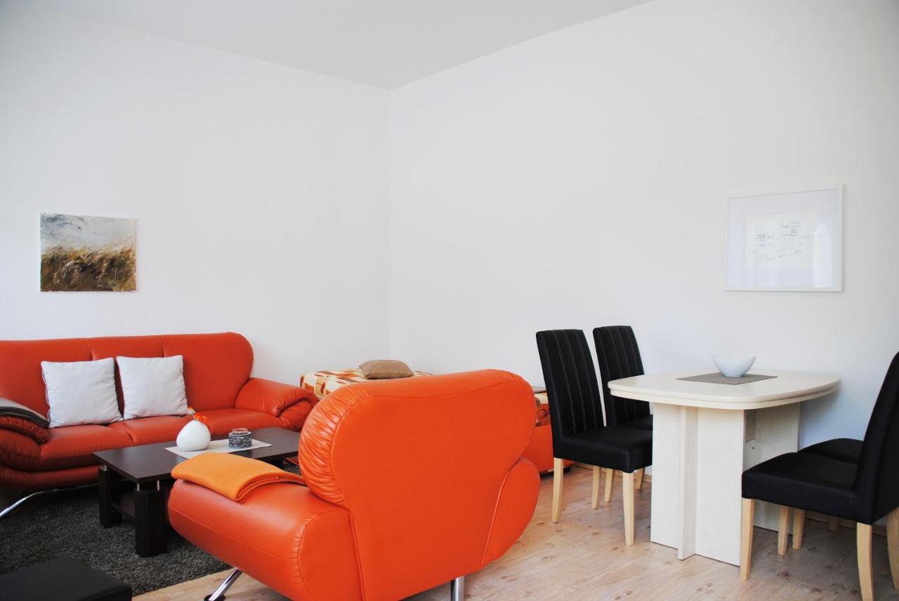 Appartementanlage-Ferienwohnungen Weisse Moewe 사스니츠 외부 사진