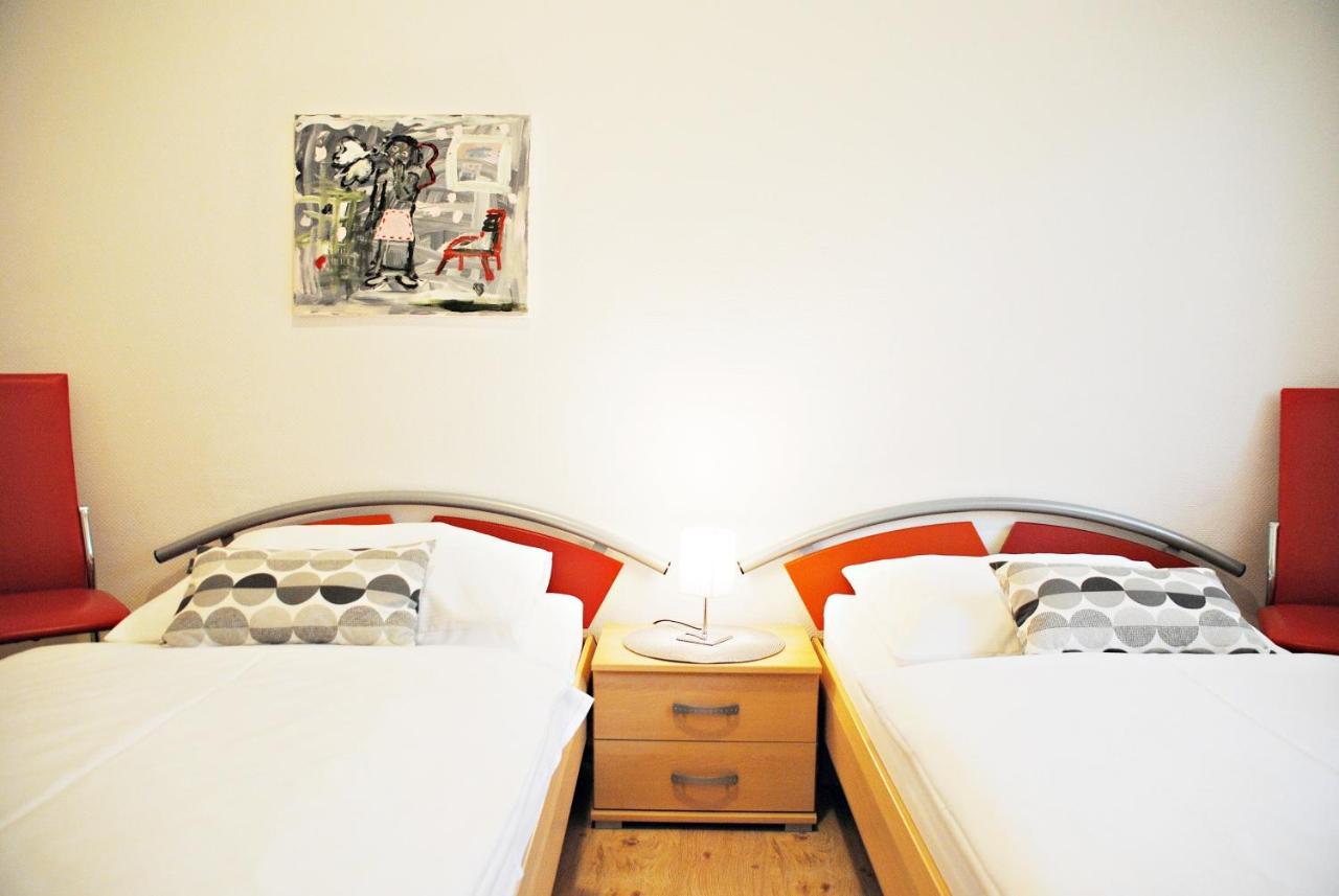 Appartementanlage-Ferienwohnungen Weisse Moewe 사스니츠 외부 사진