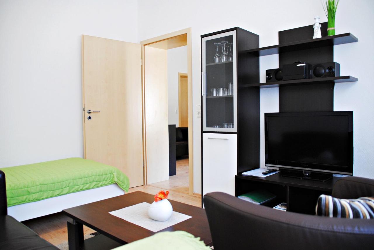 Appartementanlage-Ferienwohnungen Weisse Moewe 사스니츠 외부 사진