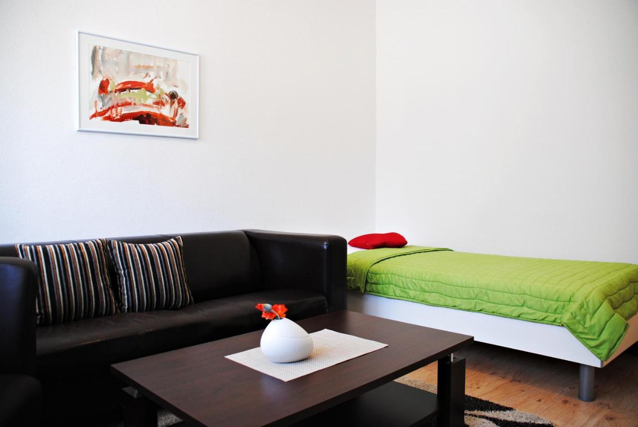 Appartementanlage-Ferienwohnungen Weisse Moewe 사스니츠 외부 사진